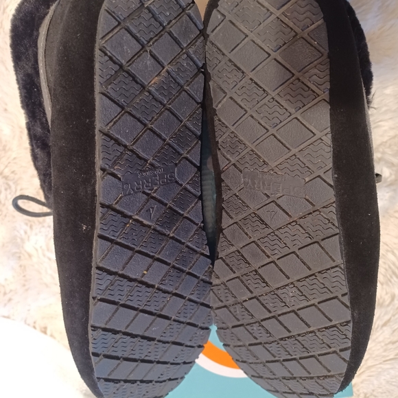 NEW! Womens fur, suede bootie with laces, blk, by Bear traps . SIZE 9 - Picture 8 of 8